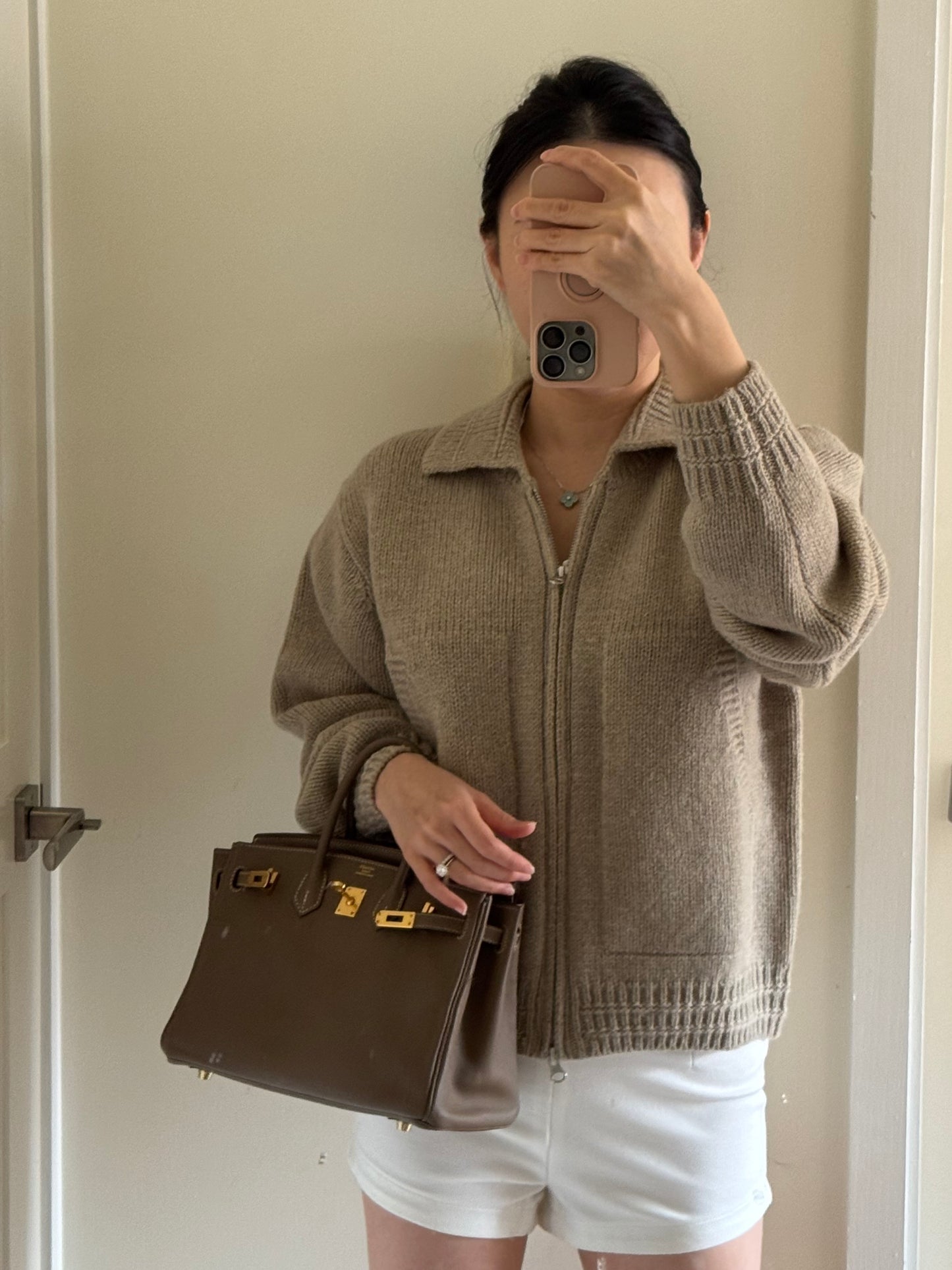 Khaki Collar Wool Jacket 卡其羊毛針織外套