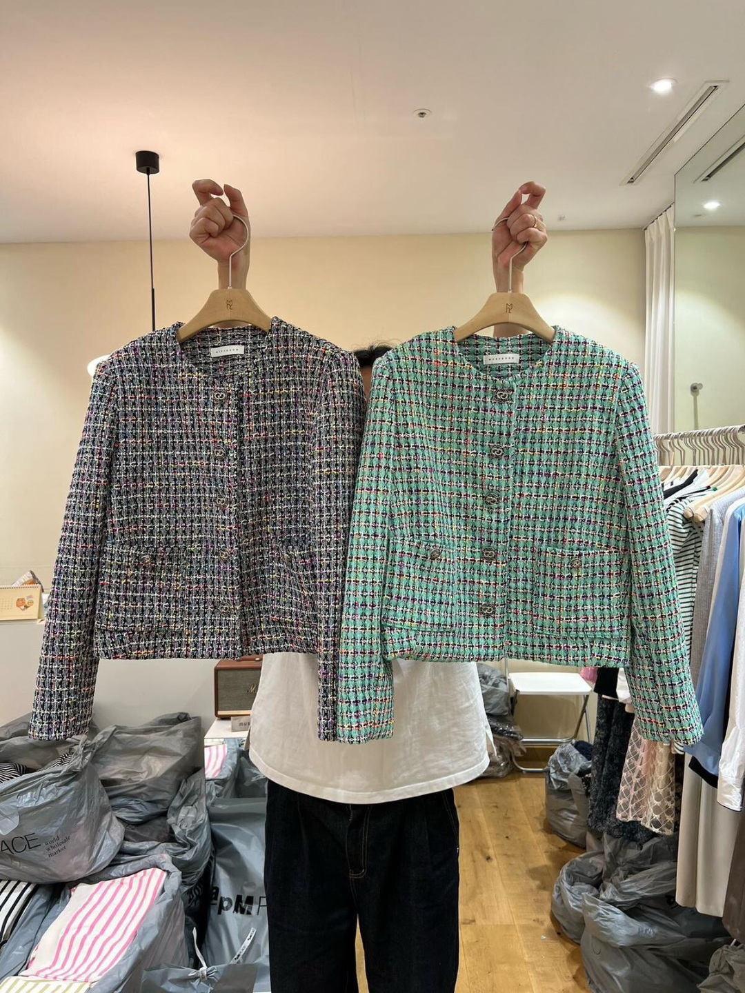 Button-up Plaid Tweed Jacket *2 Colors