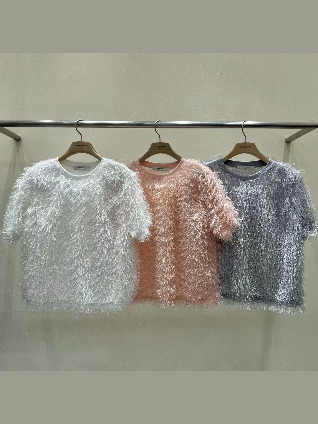 Fuzzy Short-Sleeved T-Shirt *3 Colors