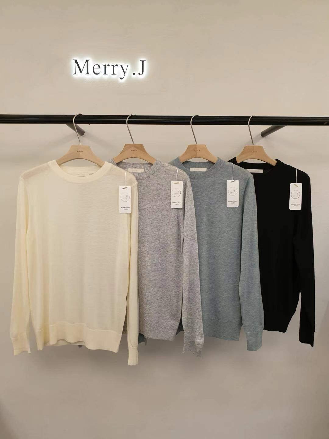 Classic Crewneck Wool Blend Sweater *4 Colors