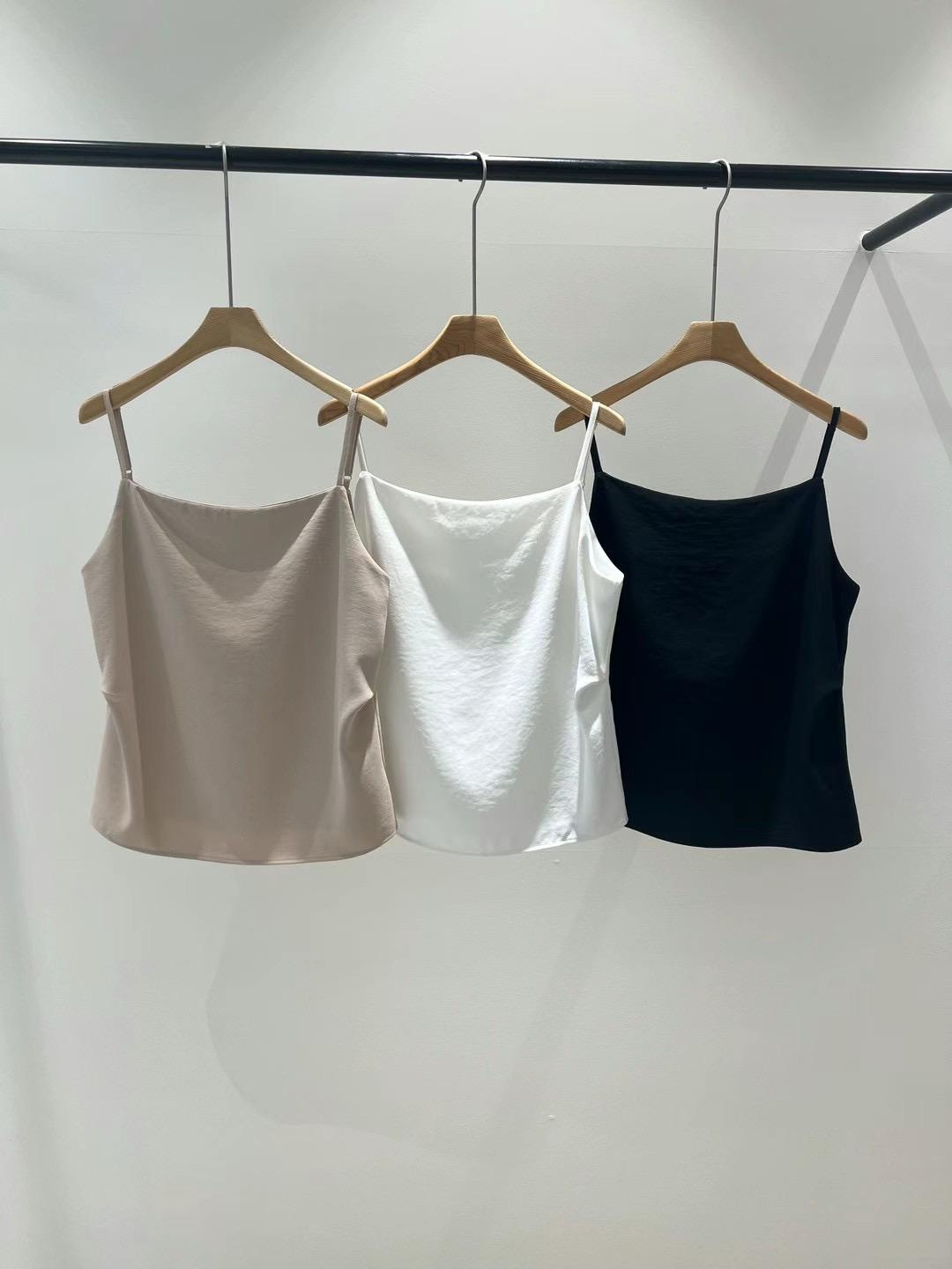 Sleeveless Top *3 Colors