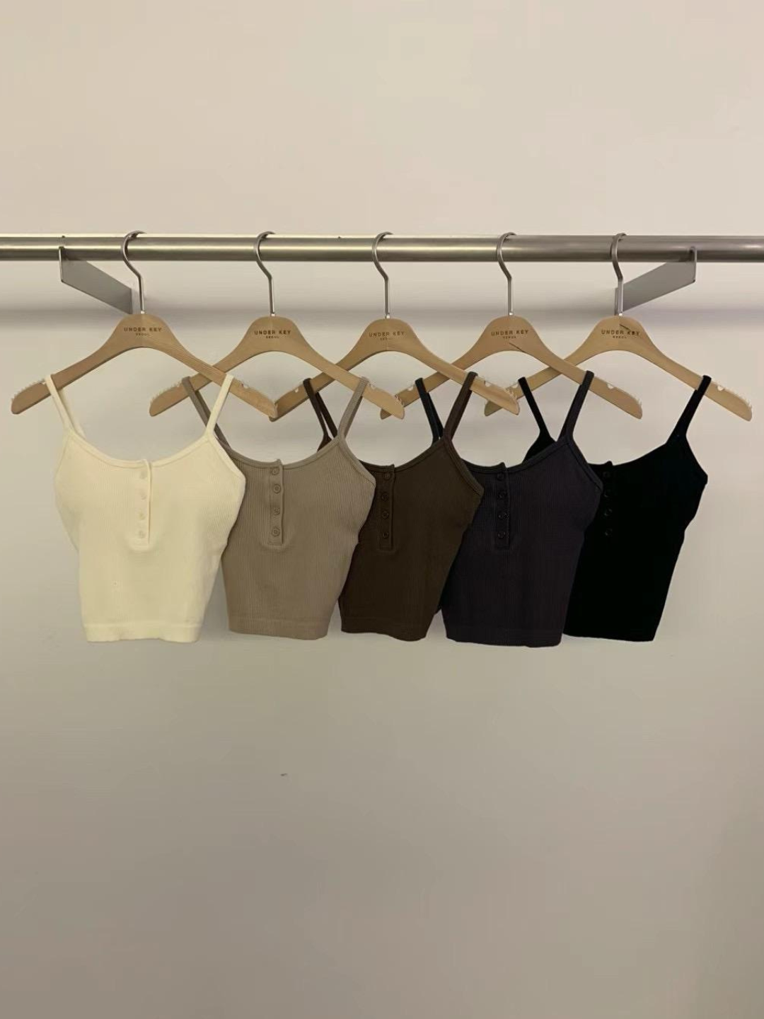 Half-Button Sleeveless Rib-Knit Camisole *5 Colors