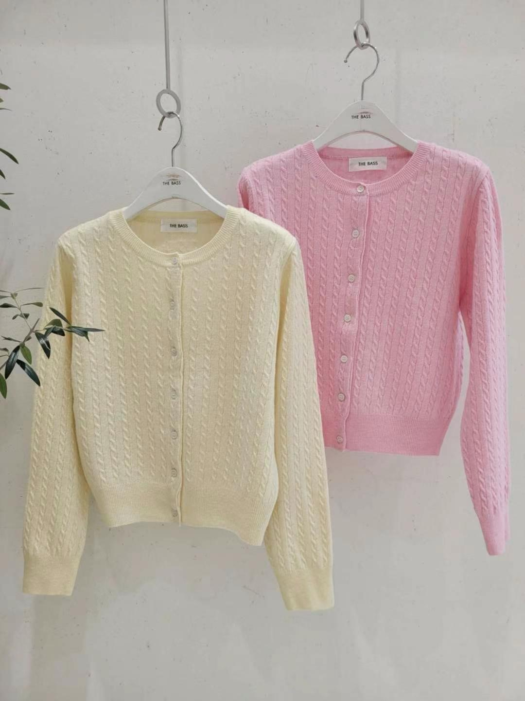 Cable Knit Long Sleeved Cardigan *5 Colors