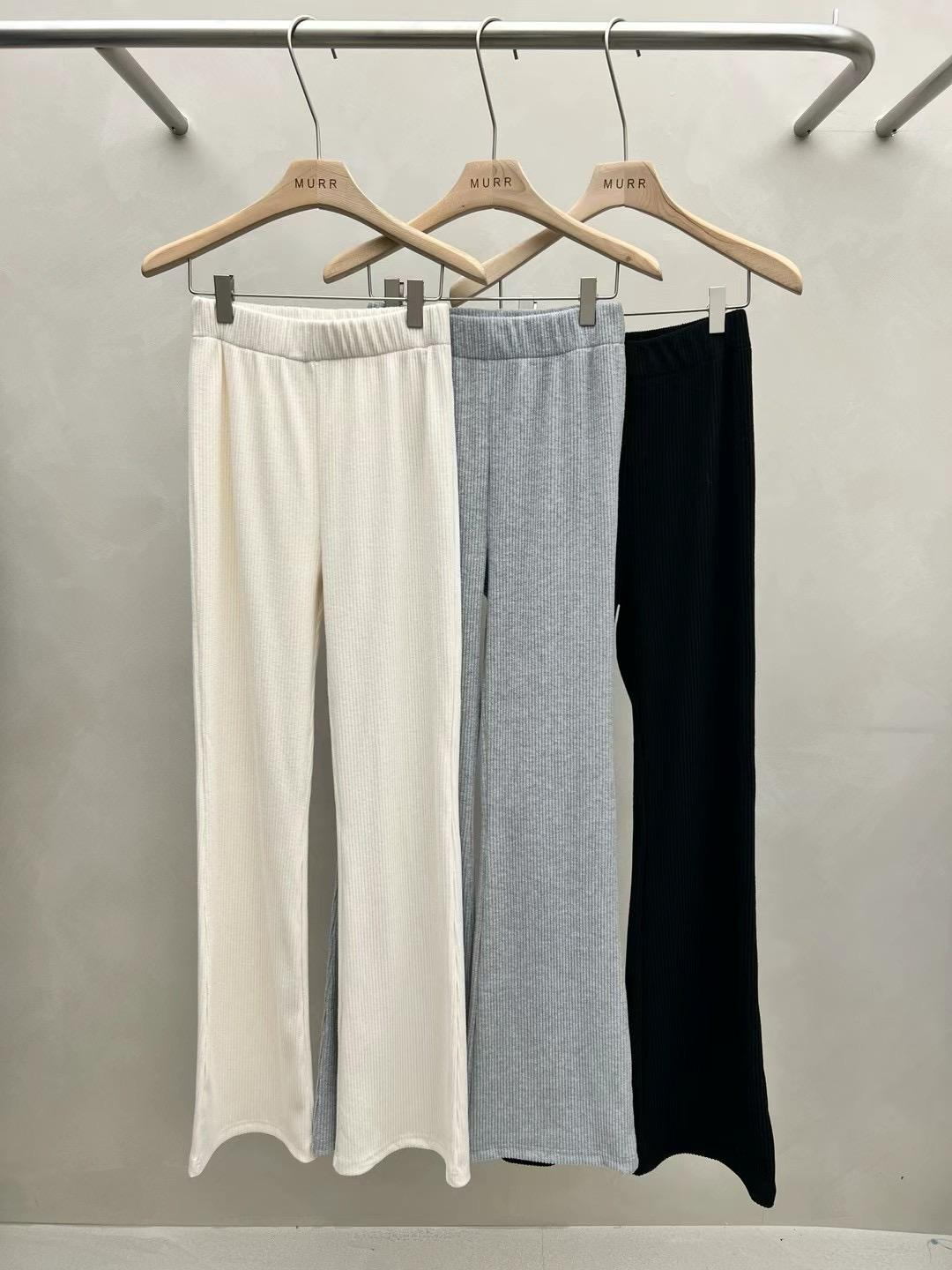 Ribbed-Knit Slim Flared Pants *3 Colors