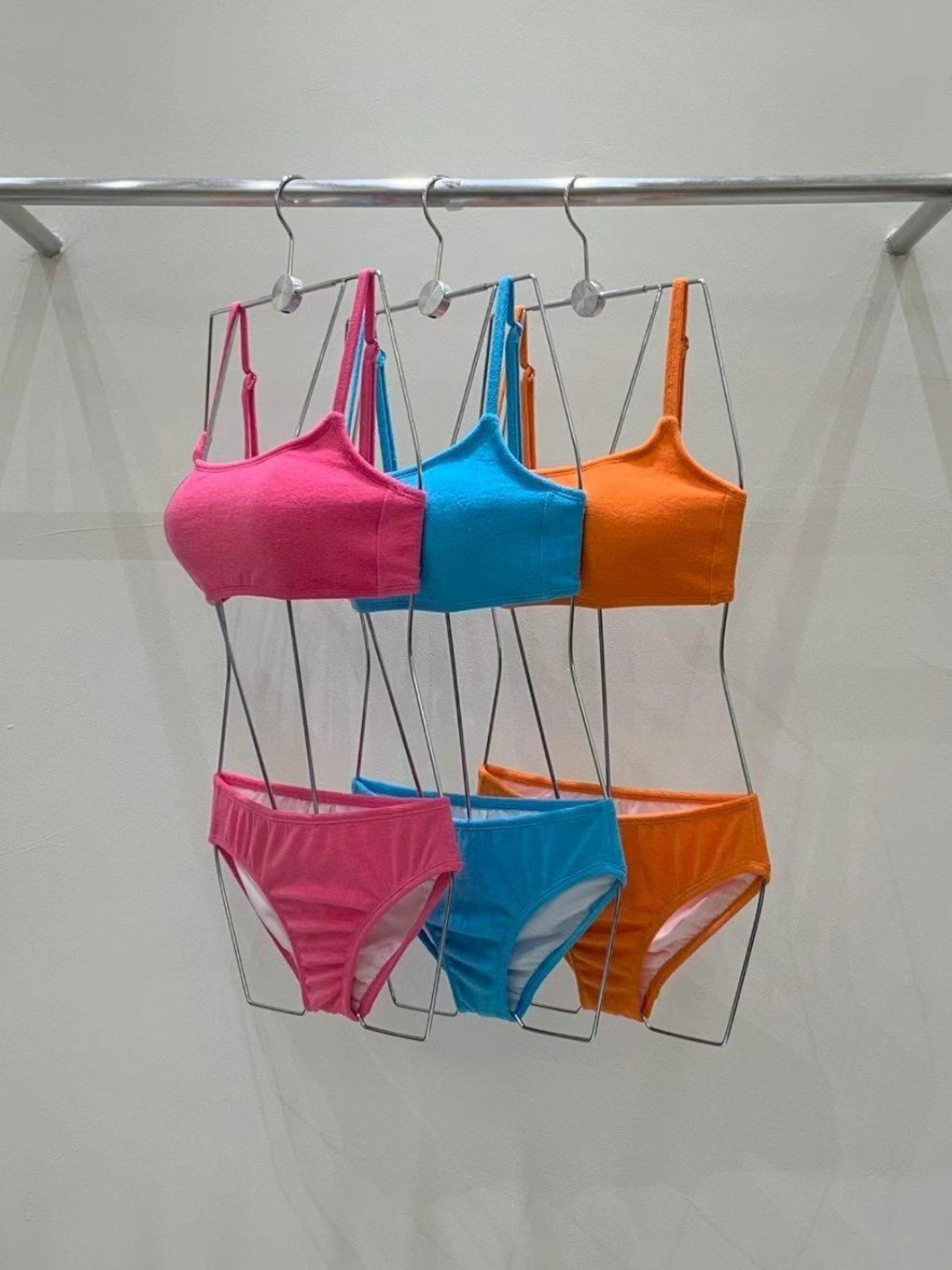 Two Piece Solid Color Swimwear *3 Colors