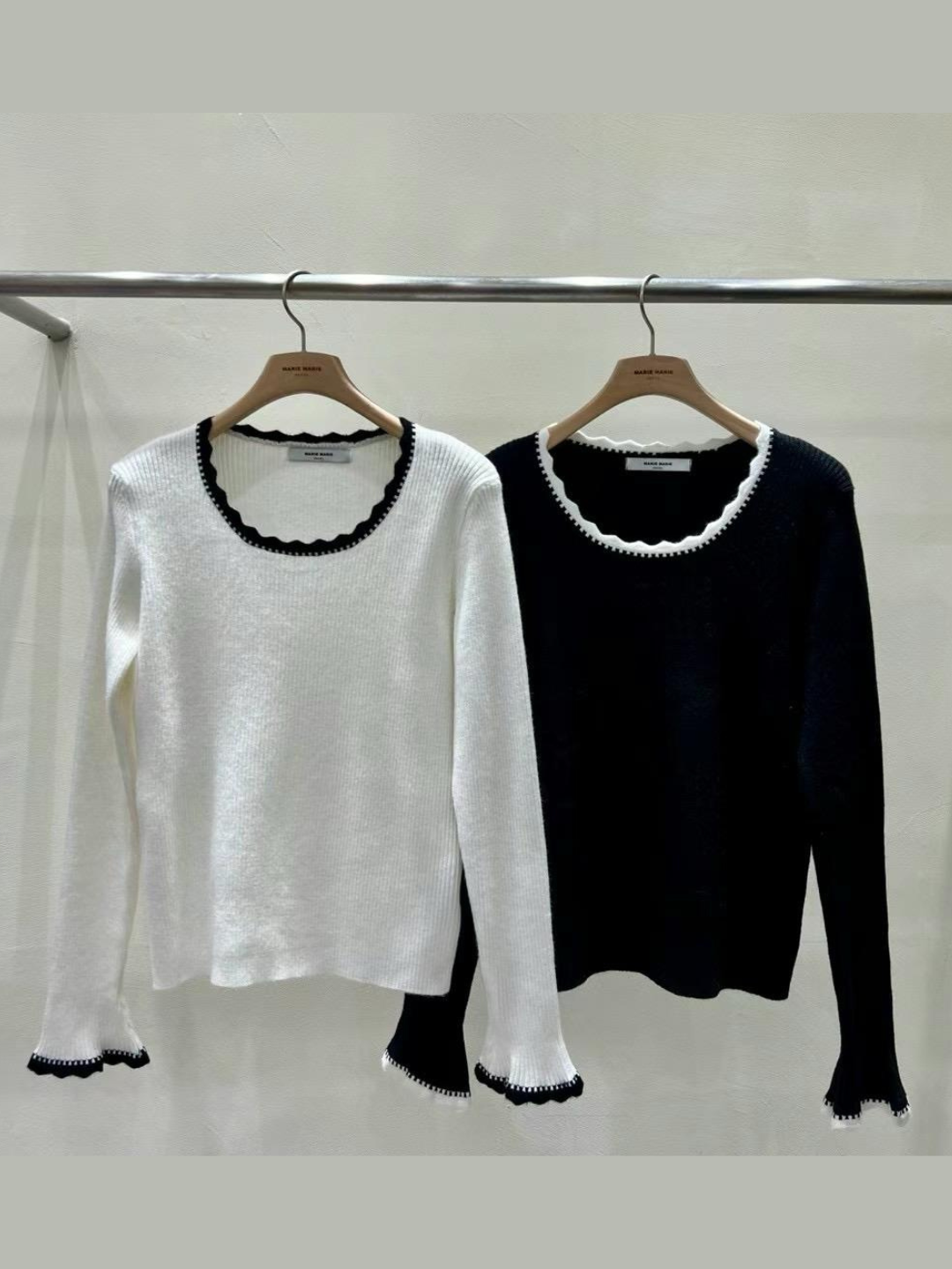 Bell Sleeves Rib Knit Sweater *2 Colors