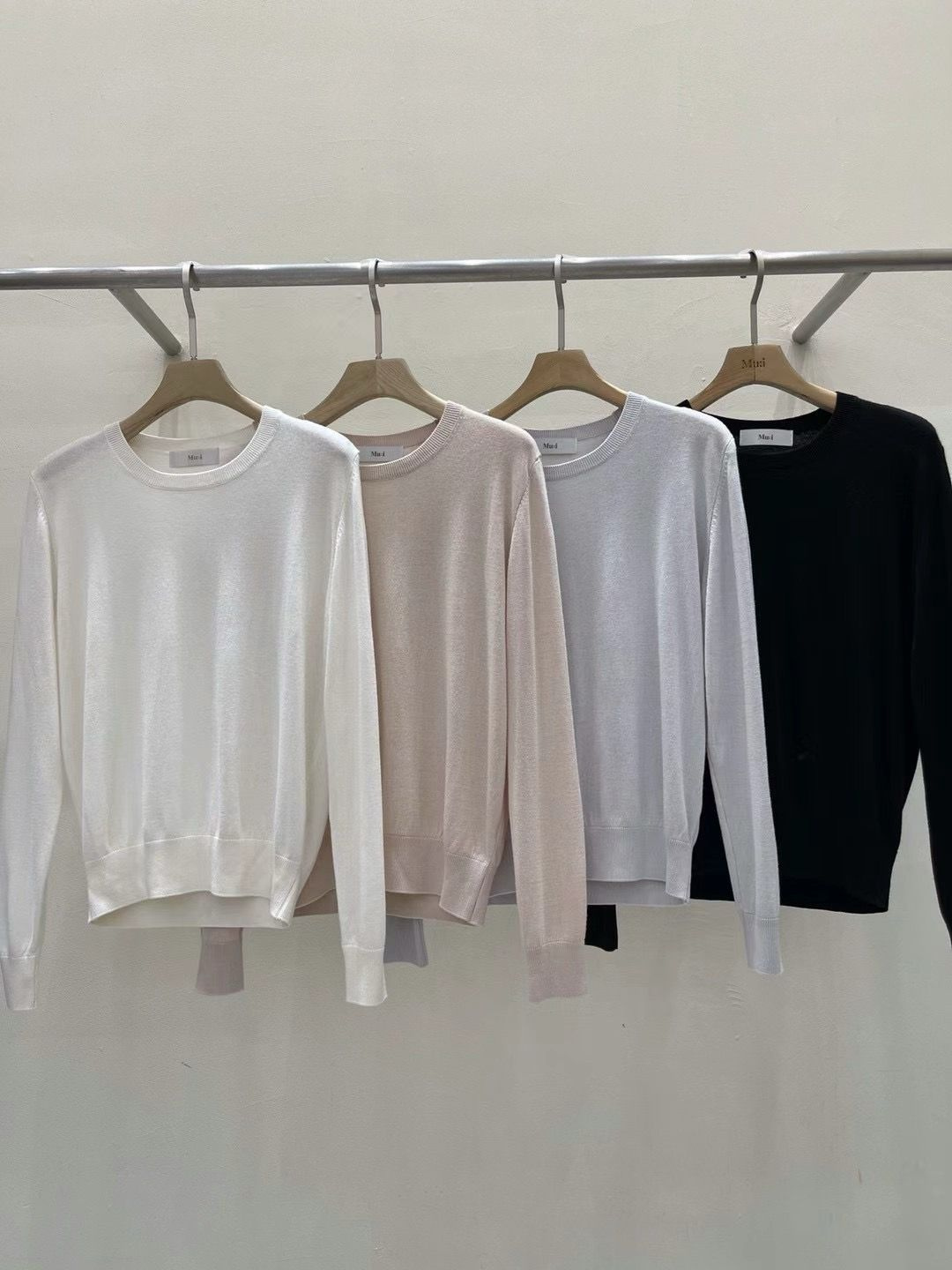 Classic Long-sleeved Knit Sweater *4 Colors