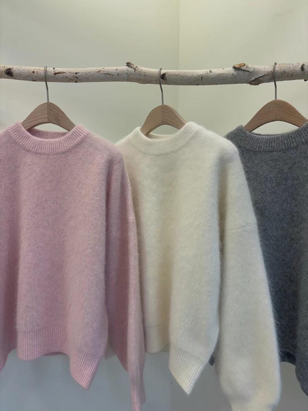 Crewneck Knitted Sweater *3 Colors