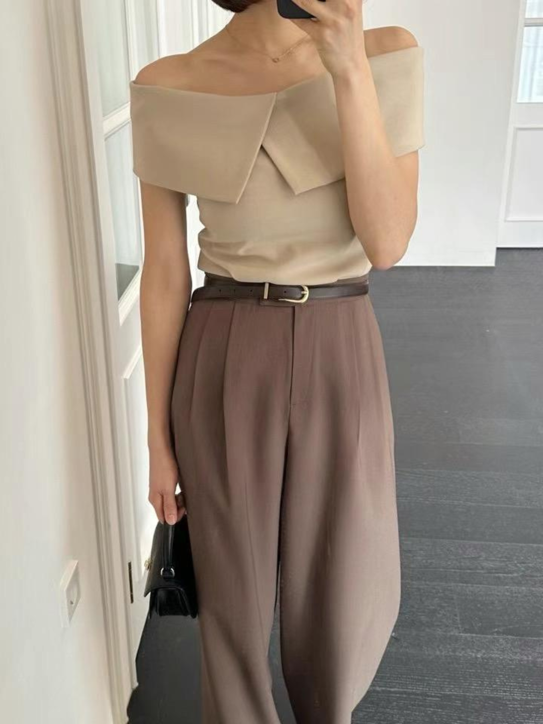 Off-shoulder Top *3 Colors