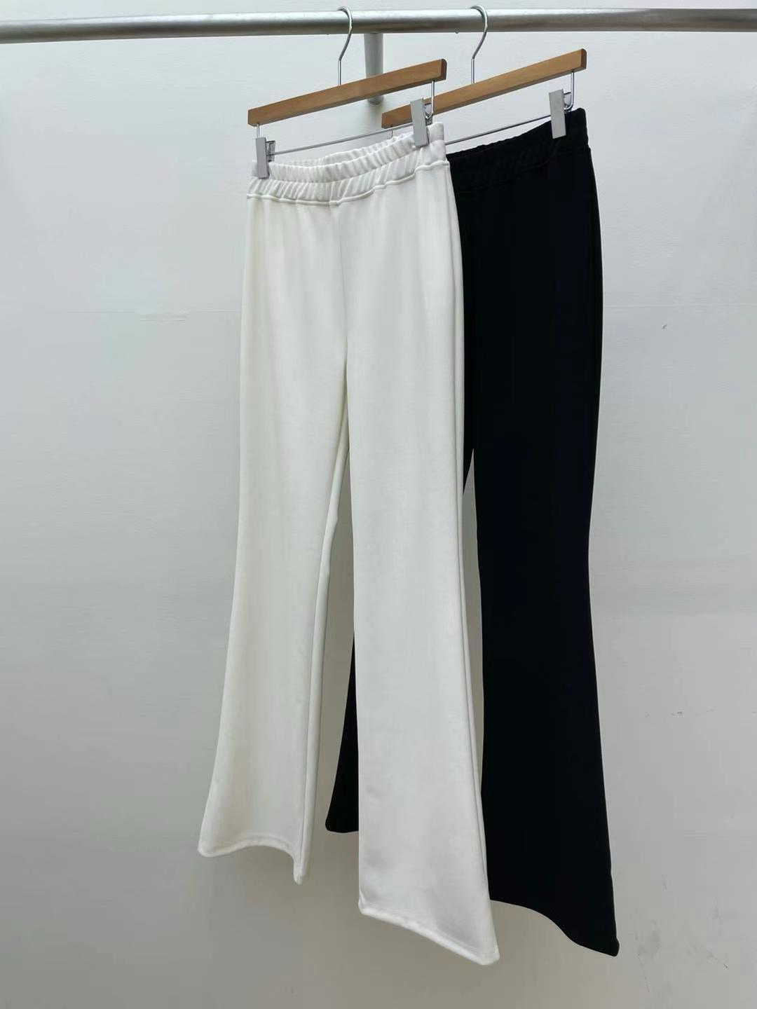 *Exclusive* Straight-leg Crepe Flared Pants *2 Colors