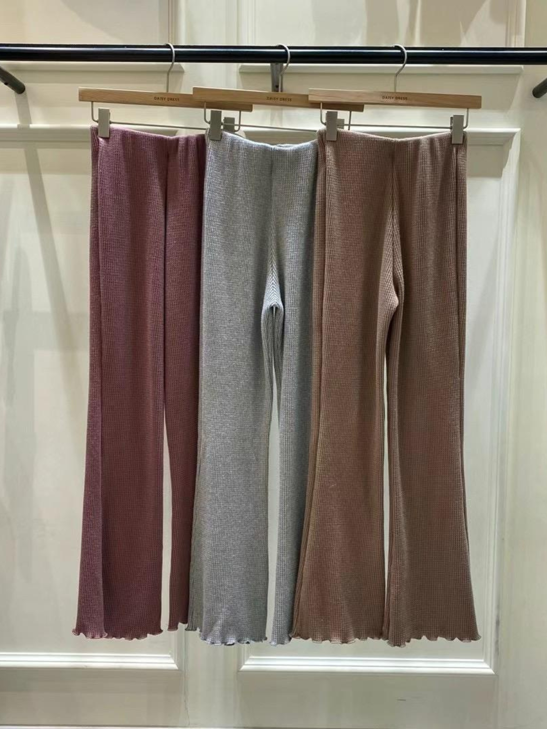 High-waist Rib Knit Flared Pants *4 Colors