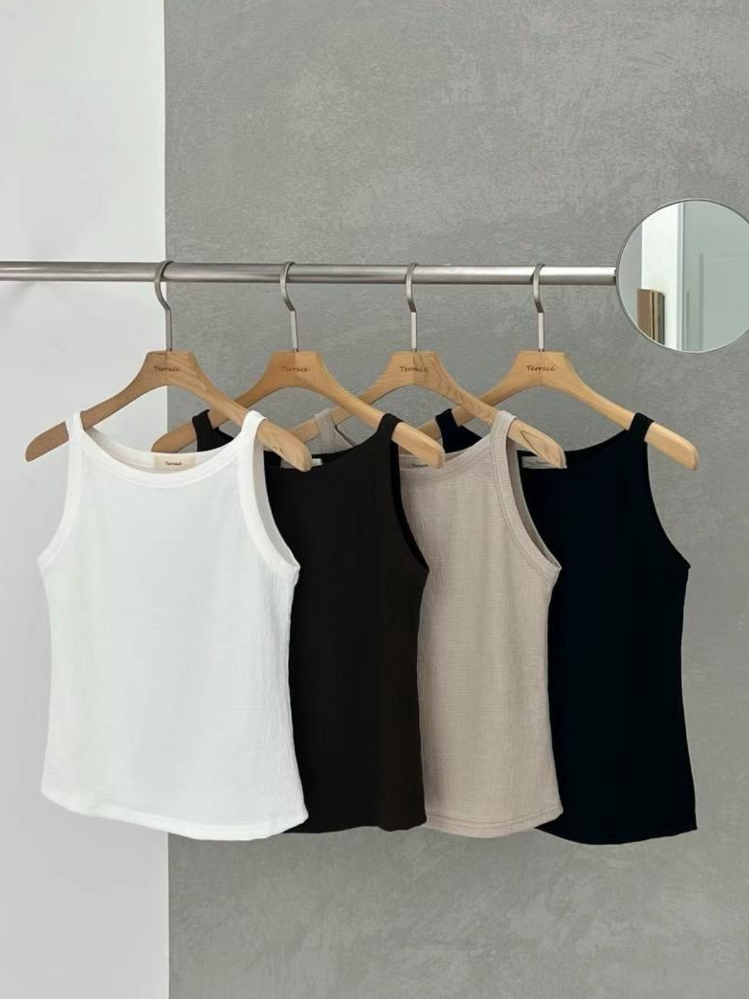 Sleeveless Textured Knitted Tank-top *4 Colors