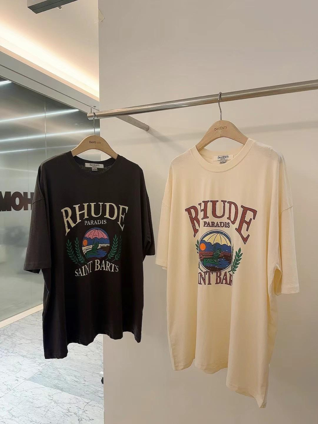 Short Sleeved Printed "Rhude" T-shirt *2 Colors