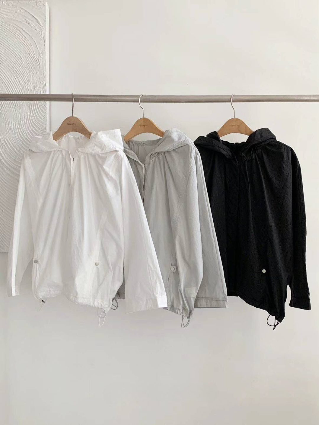 Button Down Hooded Windbreaker Jacket *3 Colors