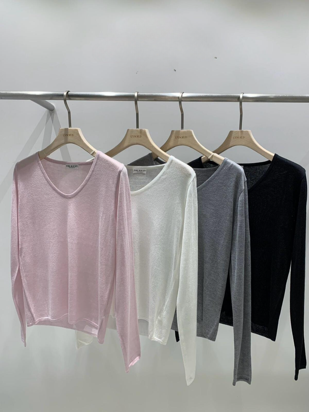 Scoop Neck Long Sleeved Knit Sweater *4 Colors