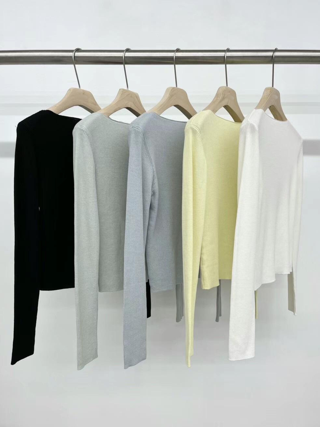 Classic Long-sleeved Ribbed Knit Top *5 Colors