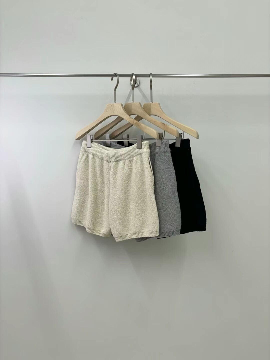 Ribbed-Trim Knitted Shorts *3 Colors