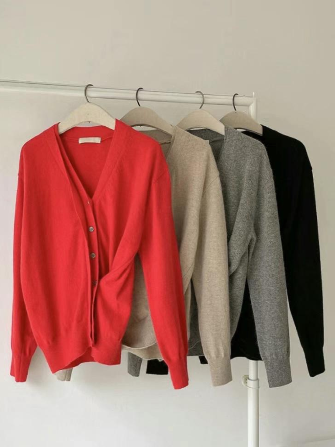 Archer V-Neck Button-Up Knitted Cardigan *4 Colors