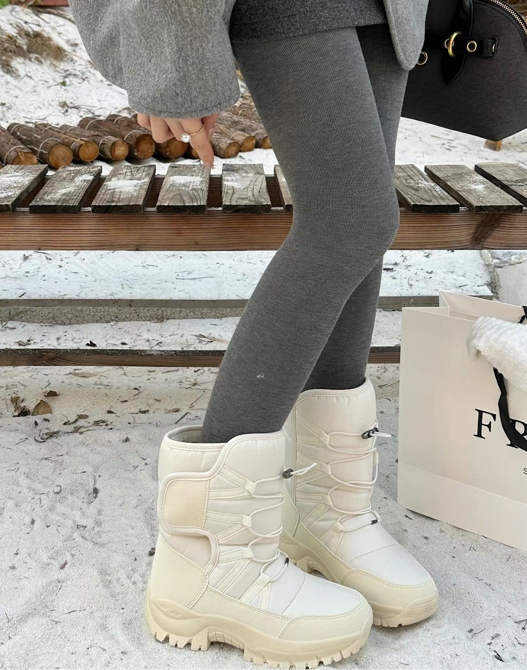 Fleeced Snow Boots