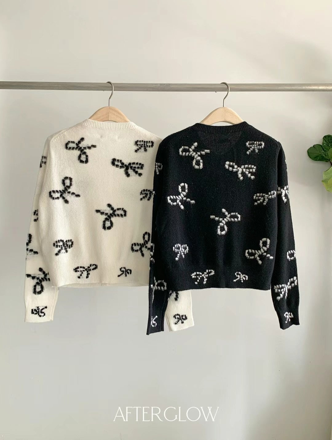 Ribbon Print Wool Cardigan