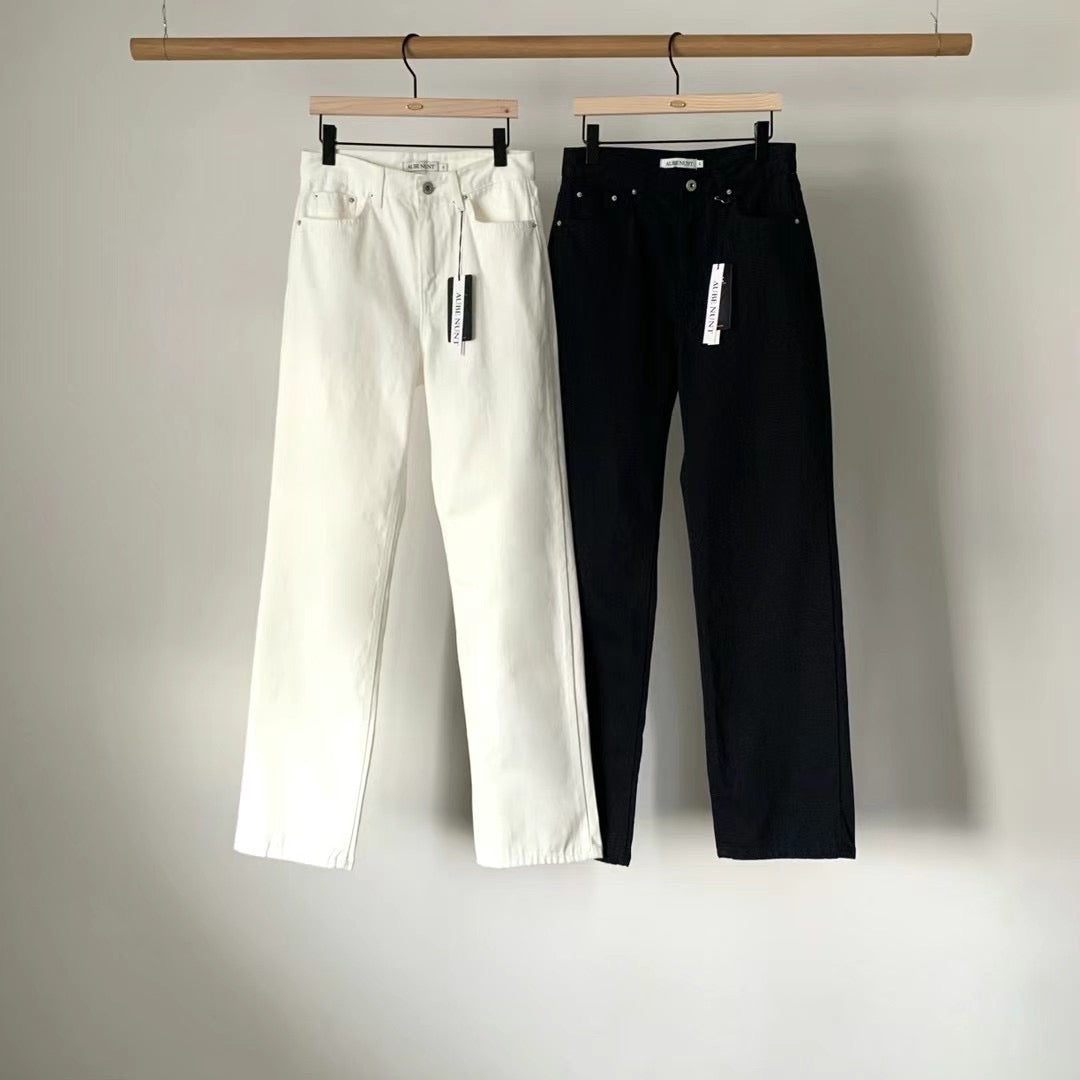 Straight Leg Relaxed Fit Jeans