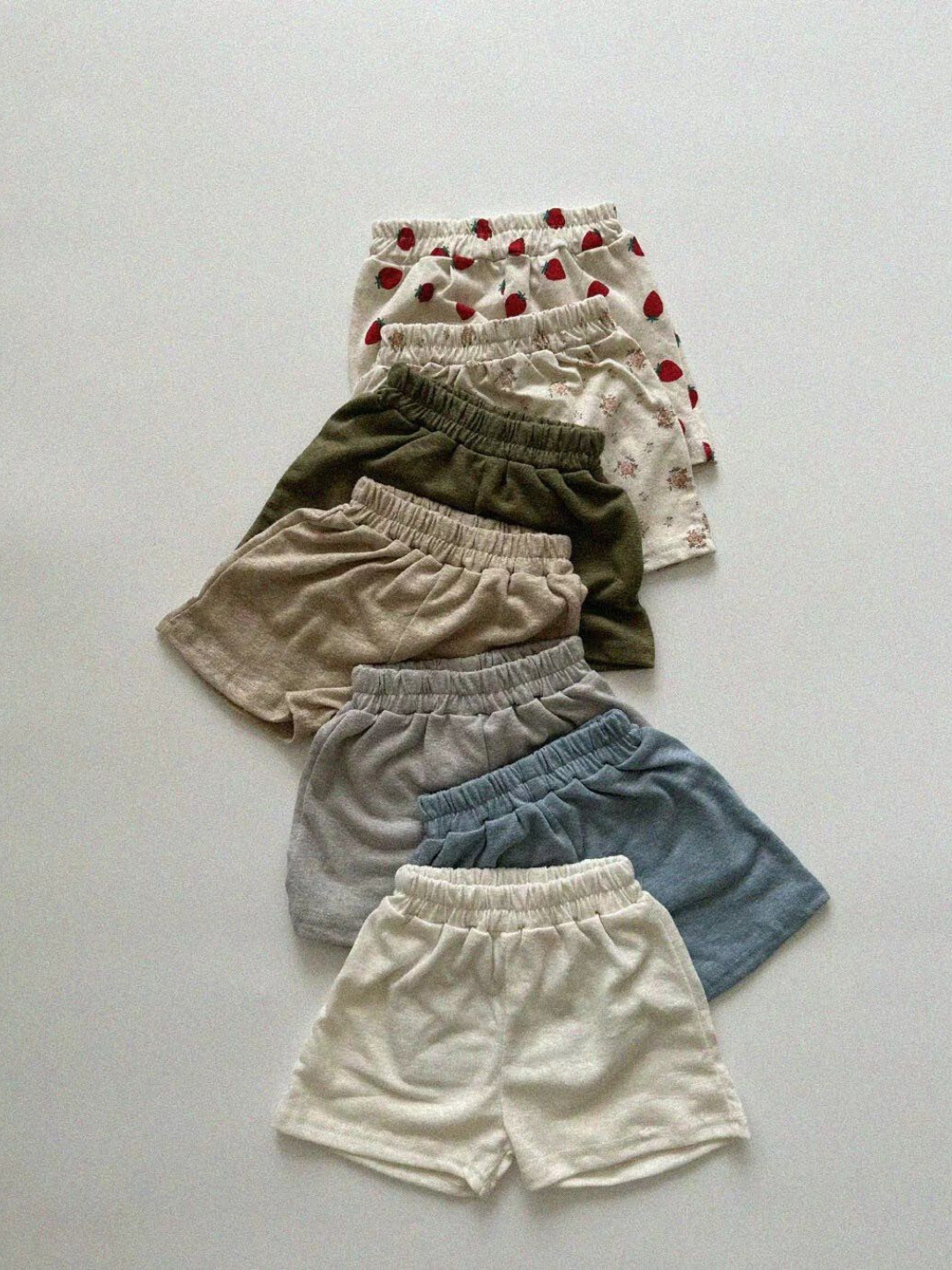 a.Strawberry b.Flower c.Green d.Beige e.Gray f.Blue g.Ivory  S 0Y~1Y M 1Y~2Y L 2Y~3Y XL 3Y~4Y XXL 4Y~5Y