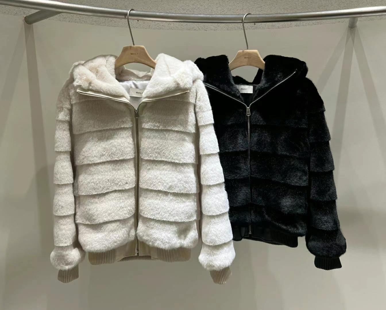 Merry J Faux Fur Full-Zip Jacket *4 Colors