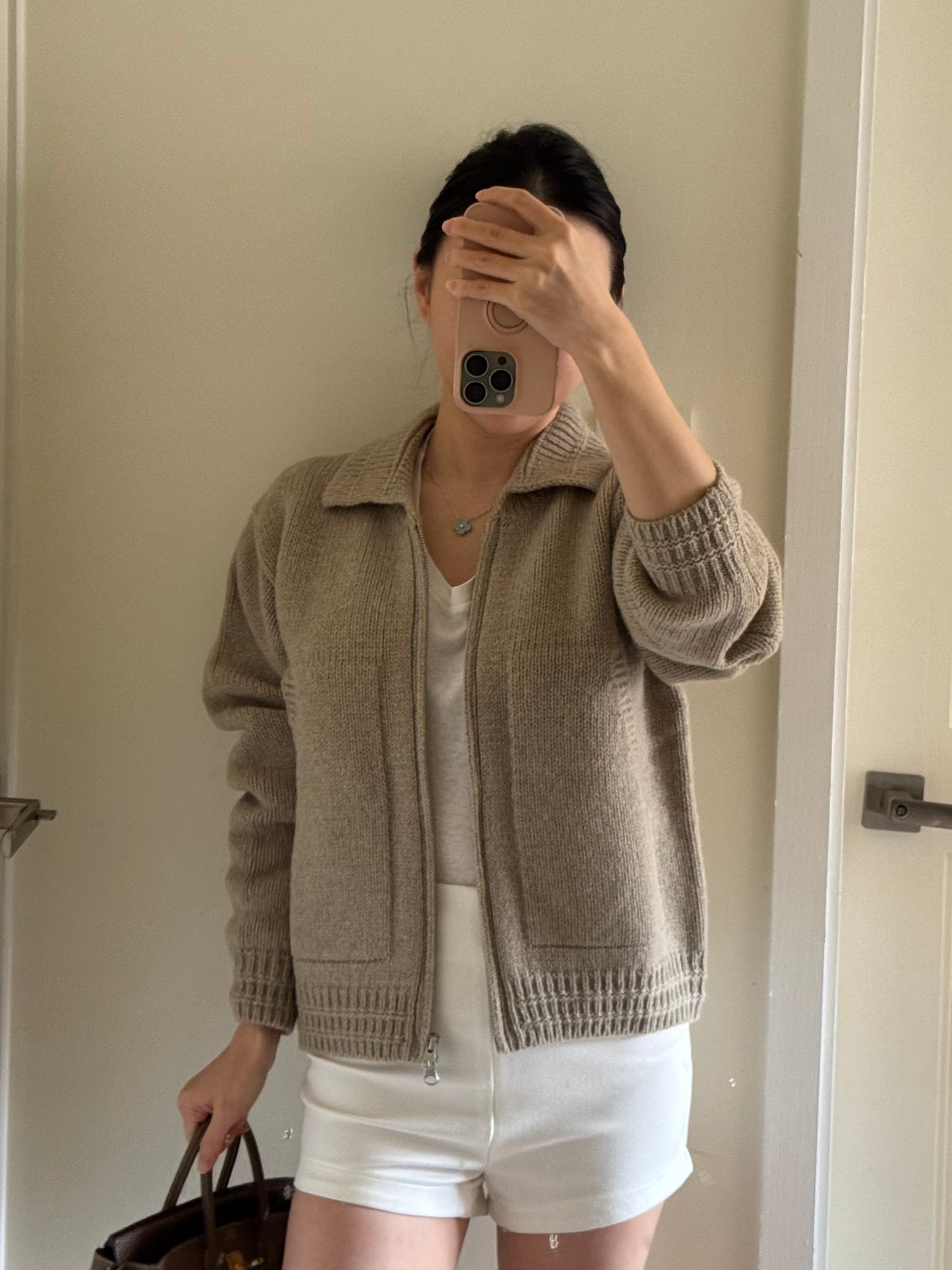 Khaki Collar Wool Jacket 卡其羊毛針織外套