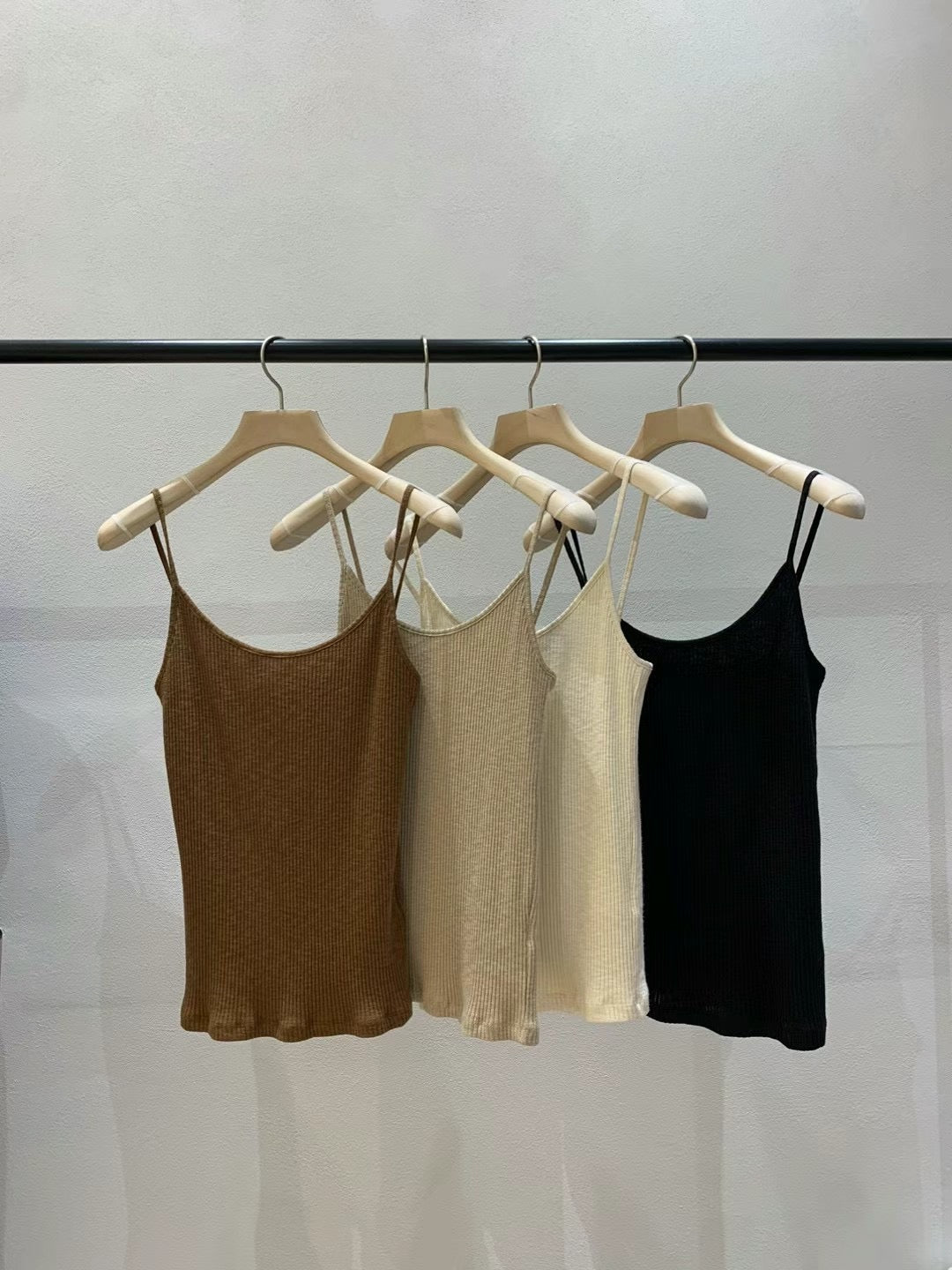 Ribbed-knit Cami Top *3 Colors