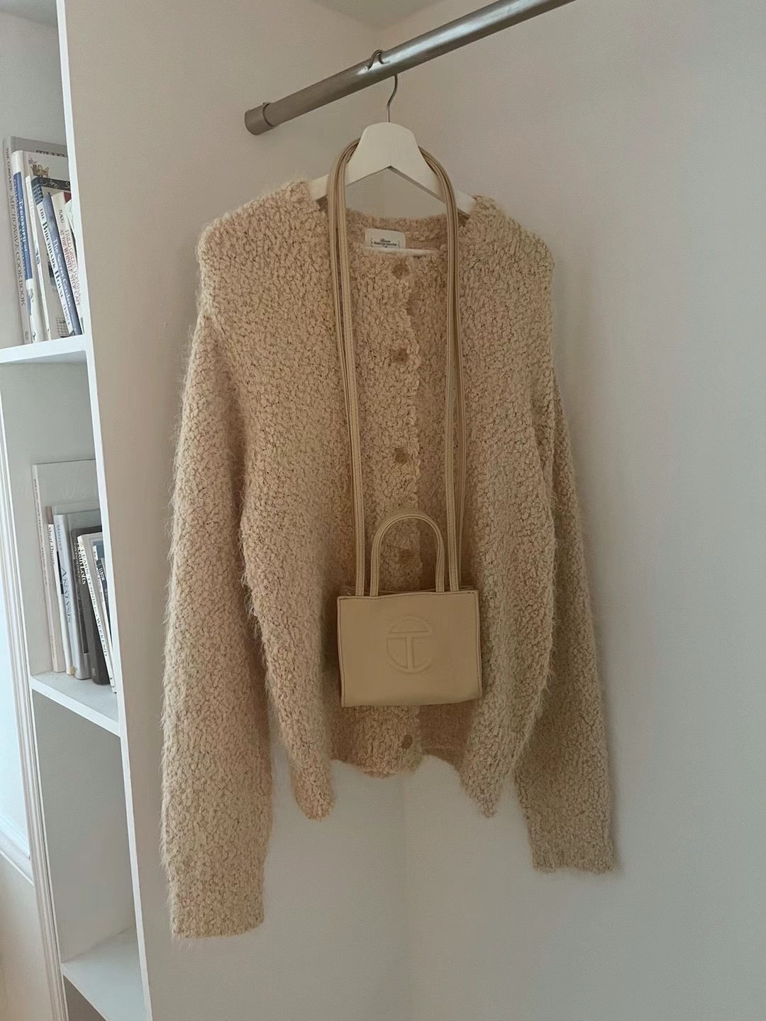 Soapy Room Soft Fuzzy Knitted Cardigan *4 Colors