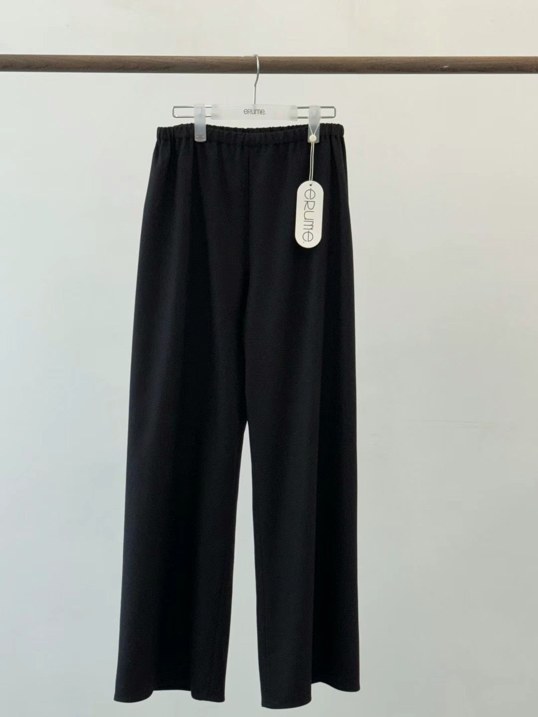 Crepe Trousers Black / Brown