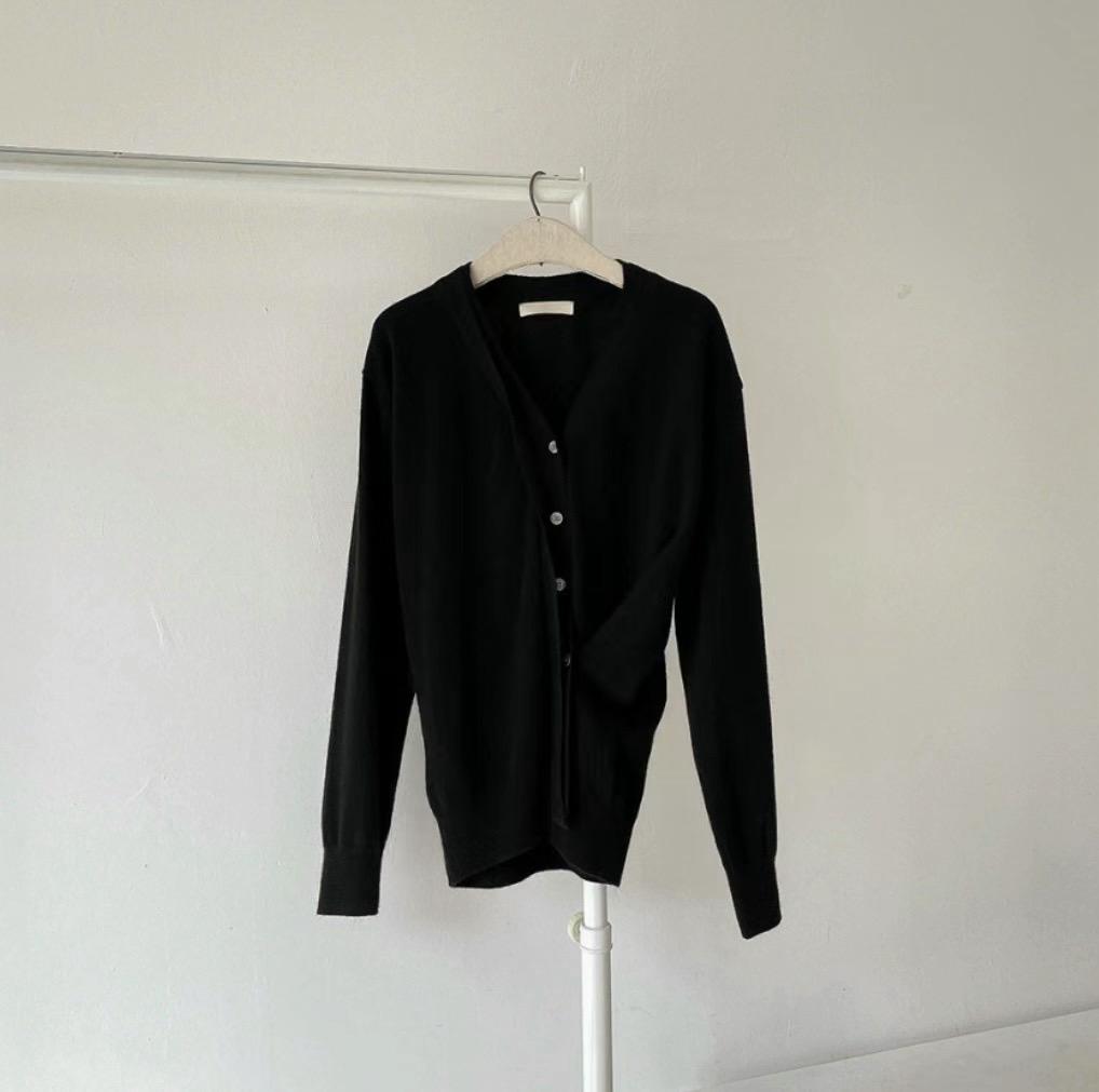Archer V-Neck Button-Up Knitted Cardigan *4 Colors