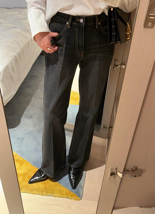 Vintage Vibe Straight Jeans