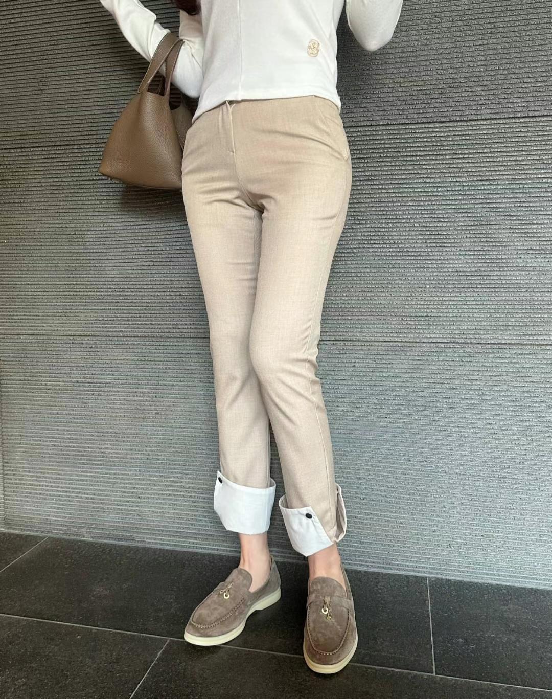 On Up Skinny Buttoned Ankle Pants