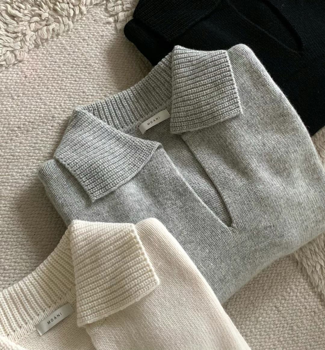 Front Patch Pocket Collared Knit Sweater *3 Colors