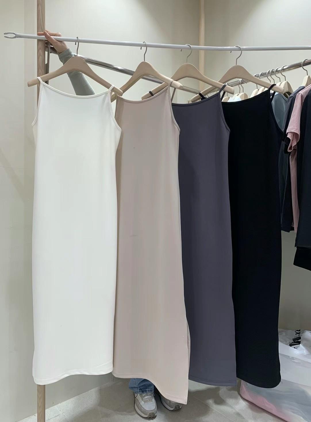 Sleeveless Knitted Slit Long Dress *4 Colors