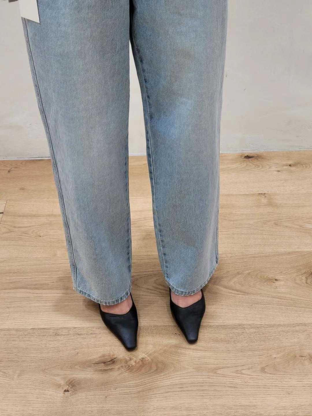 Wide Leg Jeans