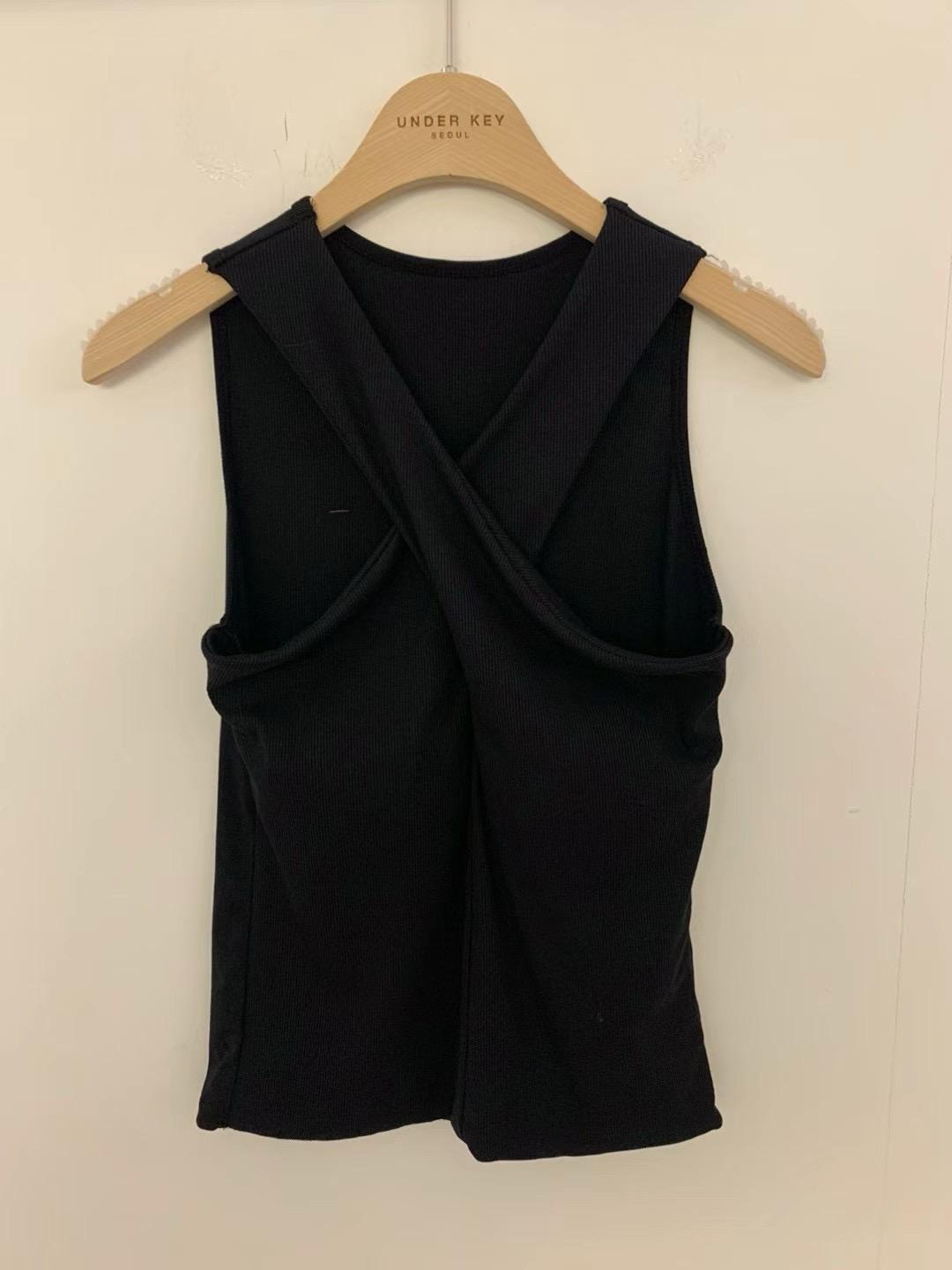 Criss-cross Neck Sleeveless Knitted Top *3 Colors