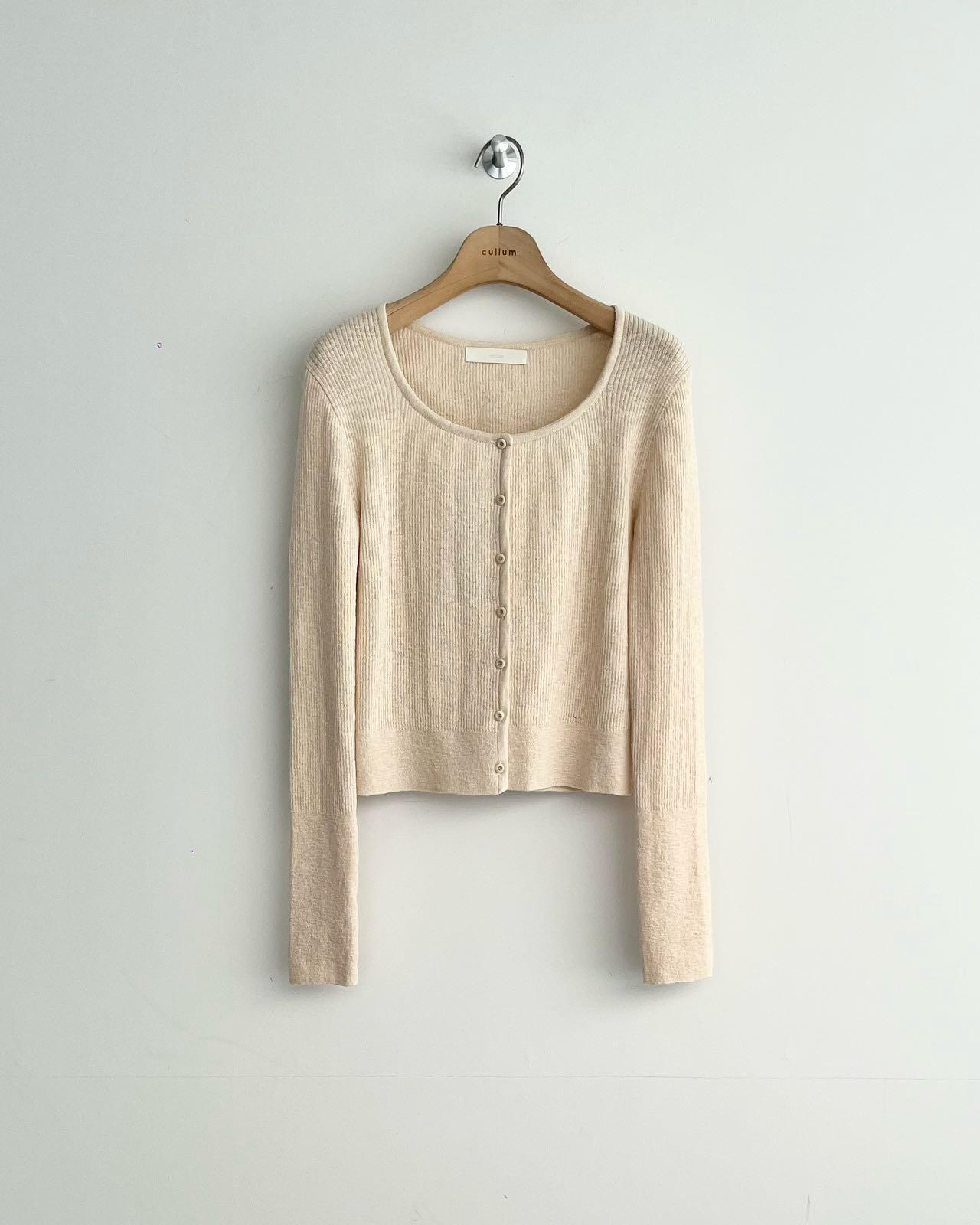 Long Sleeved Scoopneck Knit Cardigan *3 Colors