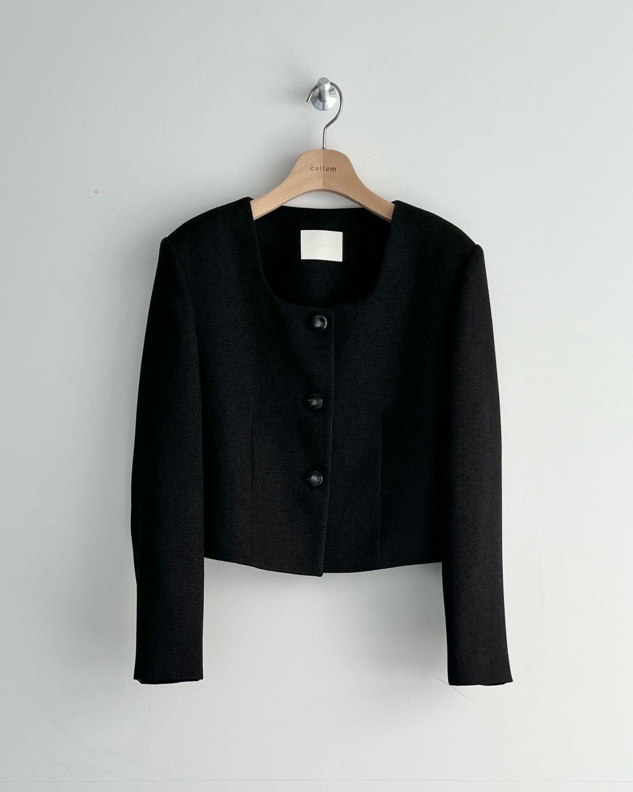 Square-Neck Long Sleeved Button down Jacket *3 Colors