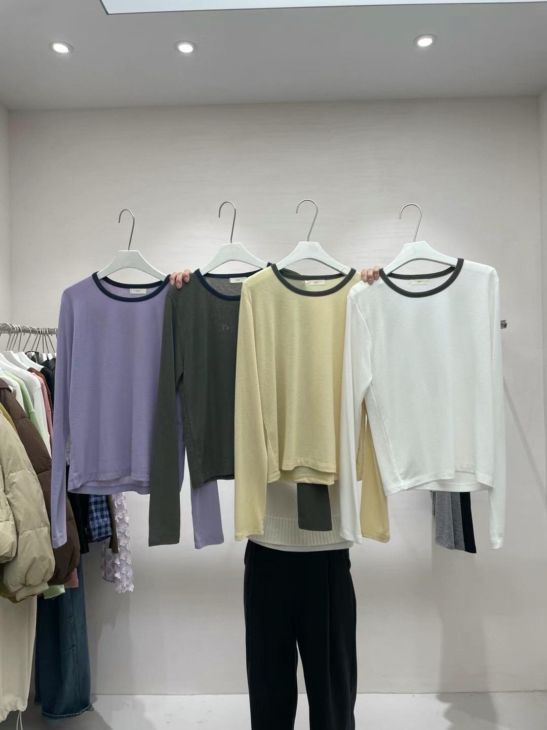 Contrast Neckline Long Sleeved T-Shirt *7 Colors