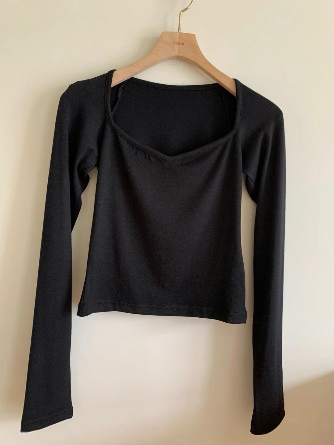 Scoop Neck Long Sleeved Top *2 Colors