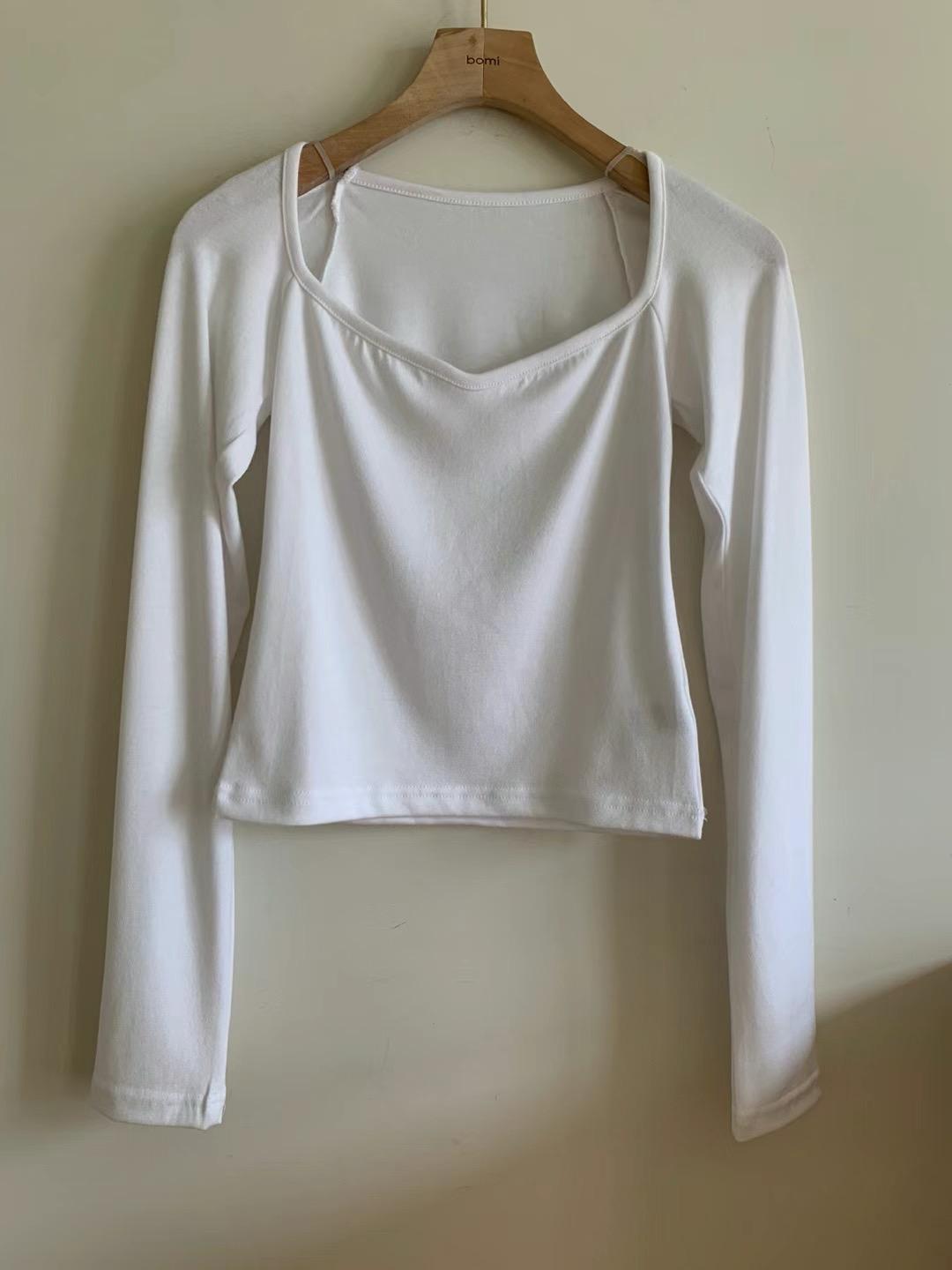 Scoop Neck Long Sleeved Top *2 Colors