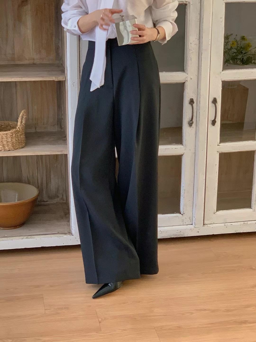 Wide-leg Pleated Trouser *4 Colors