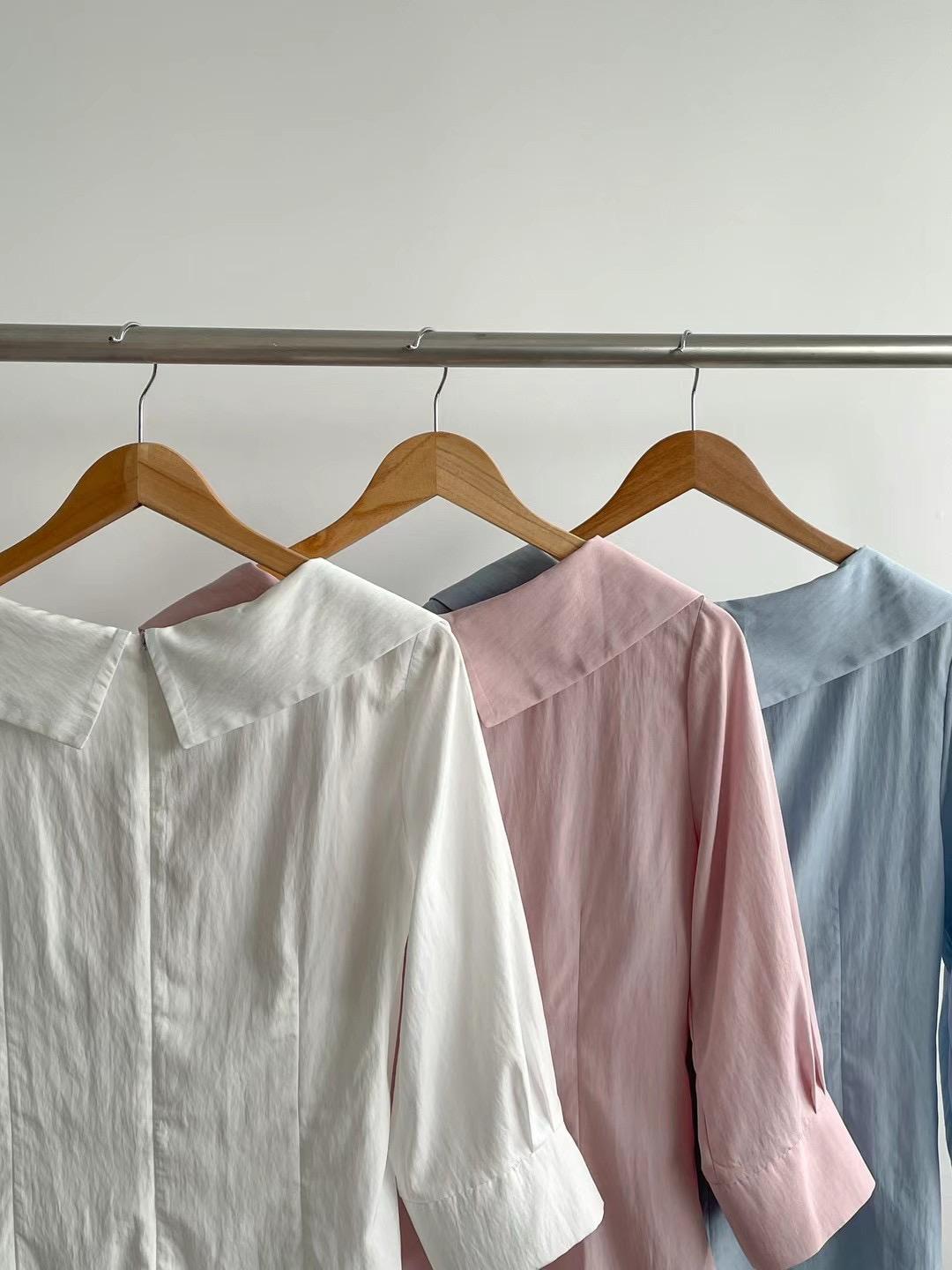 Long-Sleeved Wrap Shirt *3 Colors