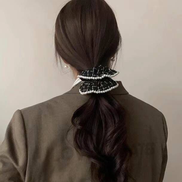 Pearl Embellished Plaid Hair-tie