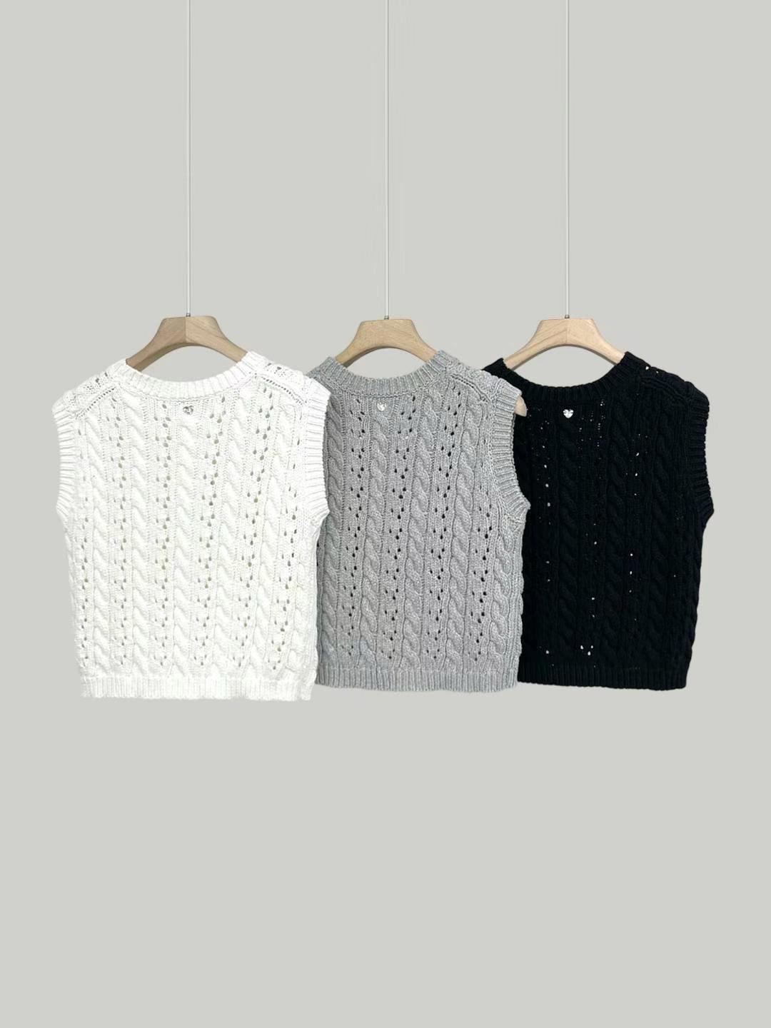 Cable-knit Crochet Vest *3 Colors