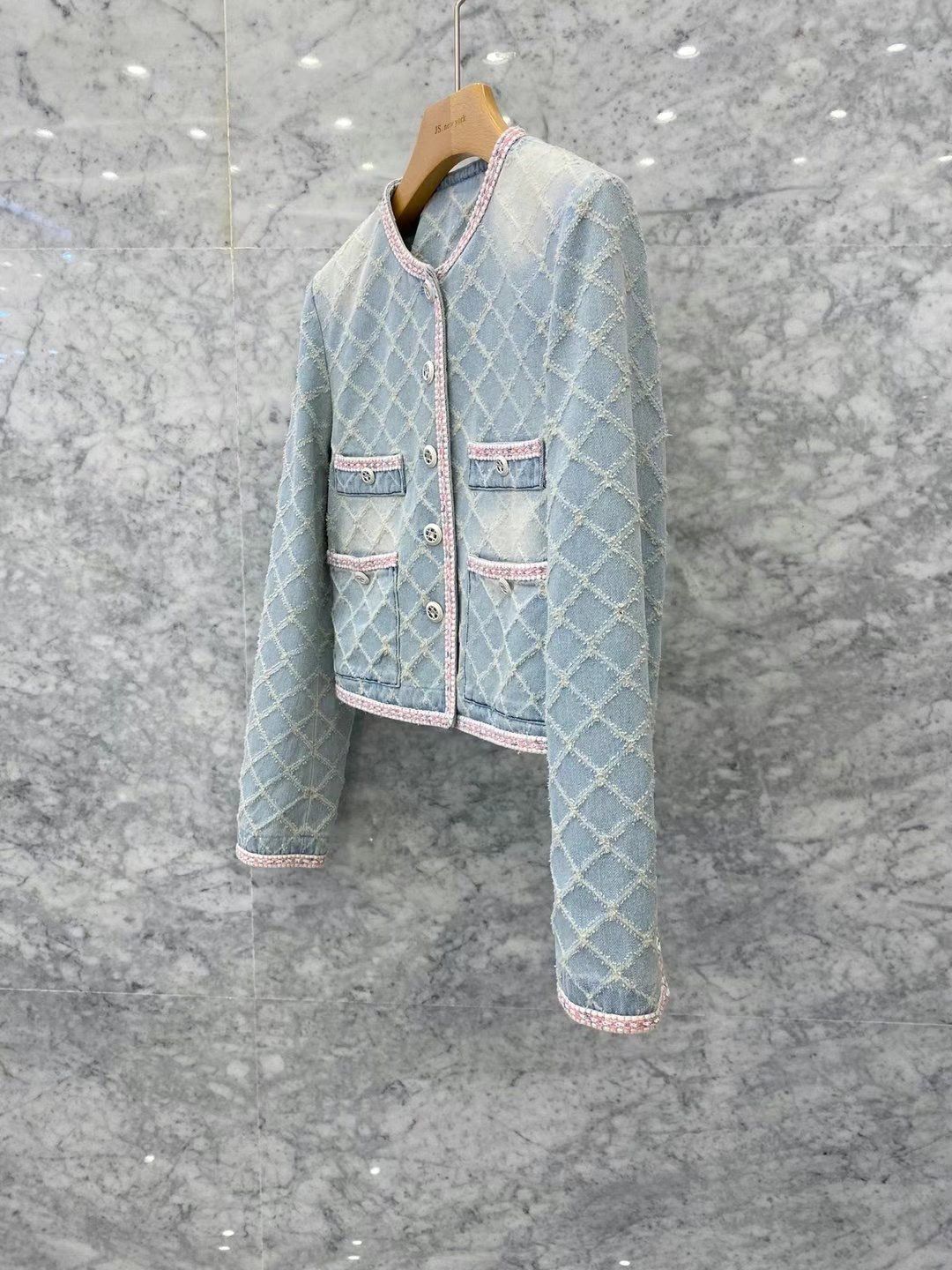 Argyle Pattern Washed Denim Jacket