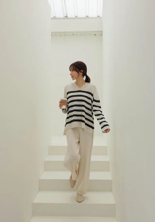 Striped Hooded Knit Sweater *2 Colors