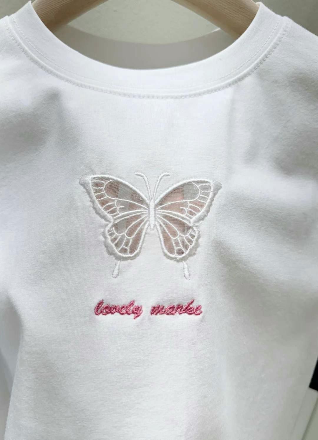 Butterfly Embroidered Short sleeved T-shirt *3 Colors